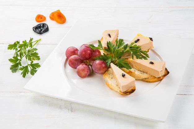 Présentation du foie gras à l'assiette - Idées de dressage original
